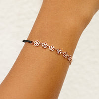 Metal Mini Daisy Chain Bracelet Gallery Thumbnail