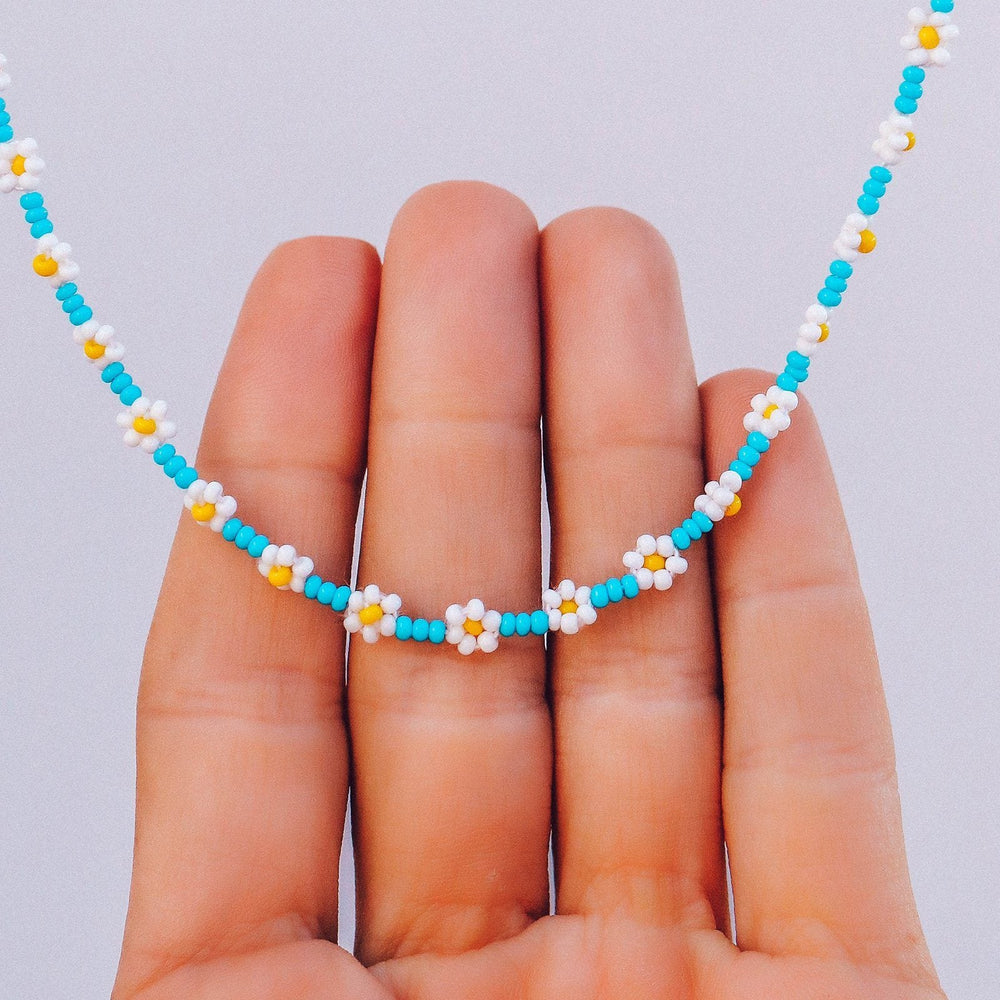 Daisy Seed Bead Choker 4