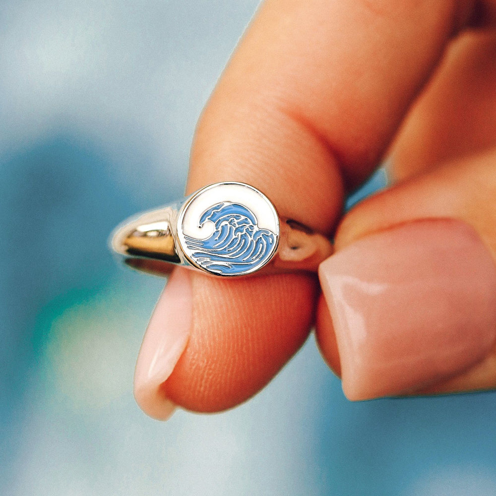 Make Waves Signet Ring 3