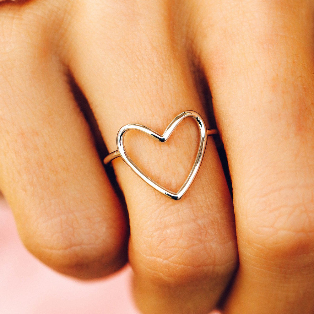 Statement Heart Ring 9