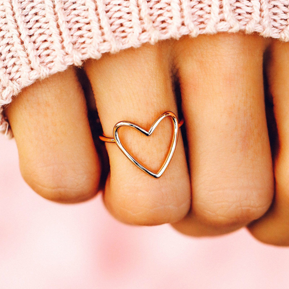 Statement Heart Ring 8