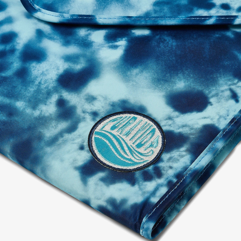 Blue Tie Dye Laptop Case 3