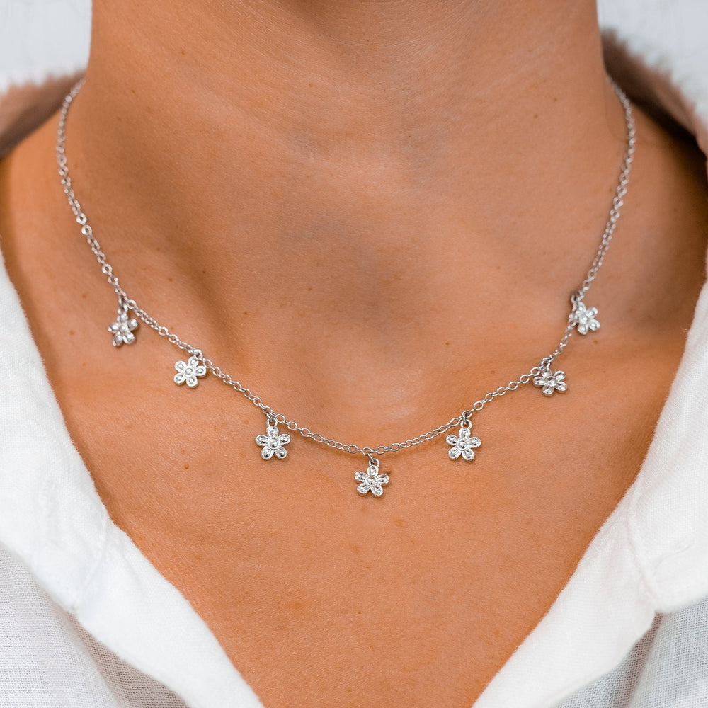 Bitty Daisies Choker 4