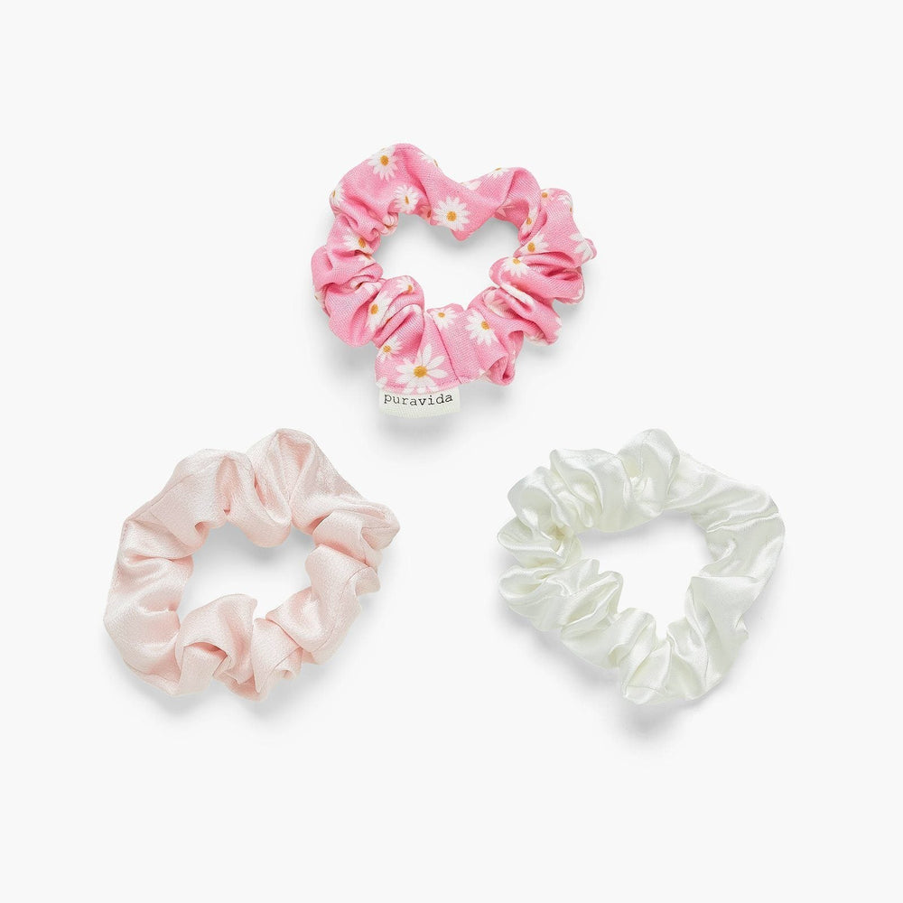 Disney Daisy Duck Scrunchie Pack 1